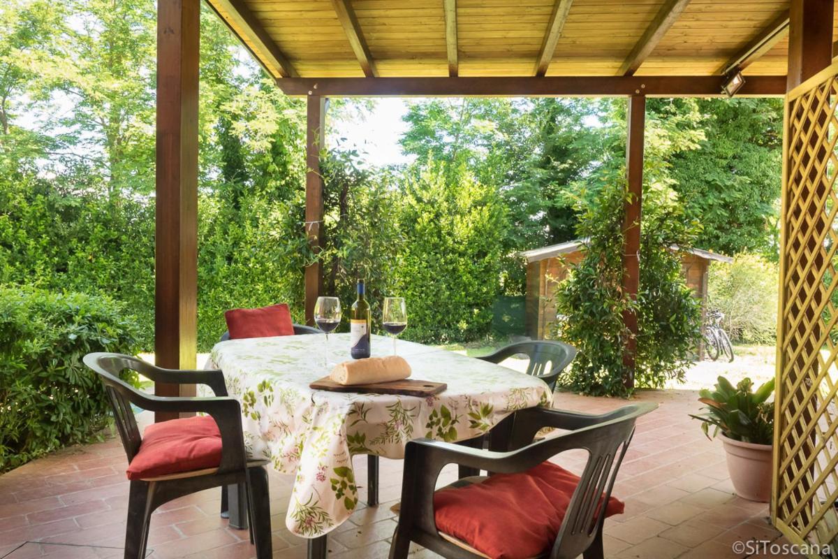 Agriturismo Terre Di Toscana Terricciola Luaran gambar