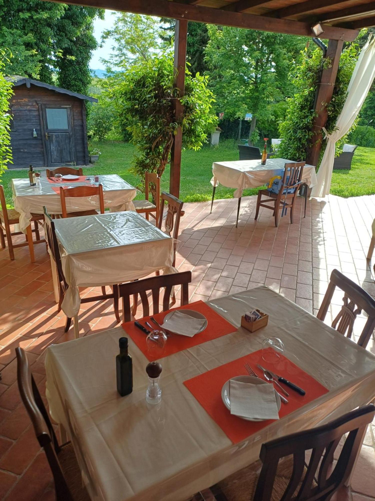 Agriturismo Terre Di Toscana Terricciola Luaran gambar